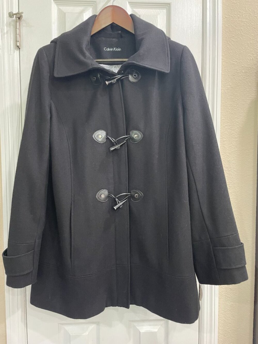 Calvin Klein Black Wool Blend Toggle Duffle-Style Coat w/ Hood – Classic & Chic